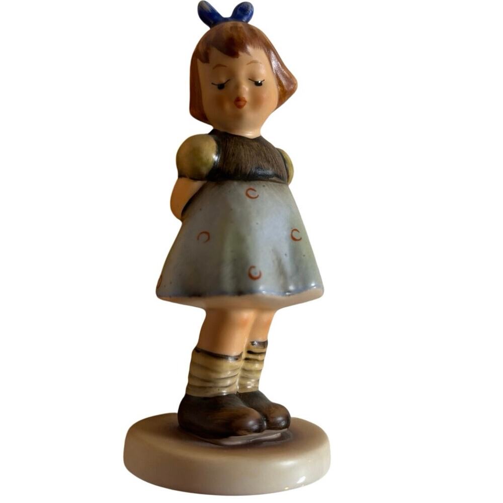 Vintage Goebel Hummel Figurine Two Hands One Treat 493